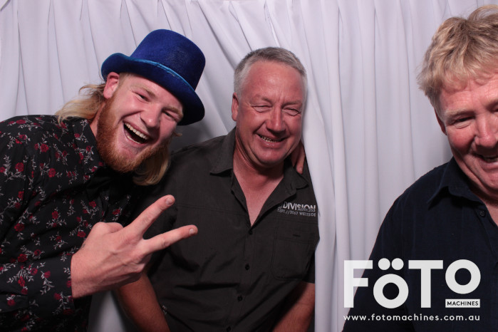 Billy's 21st | View more photos from the event at gallery.fotomachines.com.au/u/FOTOMachines/Billys-21st